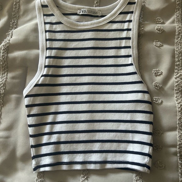 Zara Black and White Striped Top - Picture 2 of 3